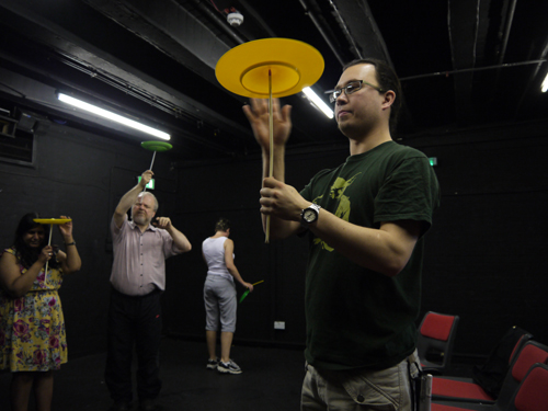Jonny Kirin and Sandy Plate Spinning