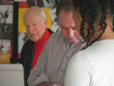 Peter Brook listening to a discussion of the play by Extant staff